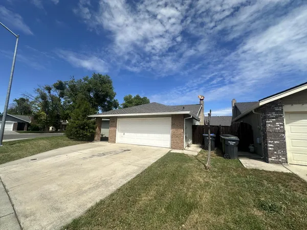 $569,000 | 1455 Busca Drive, Tracy, CA 95376