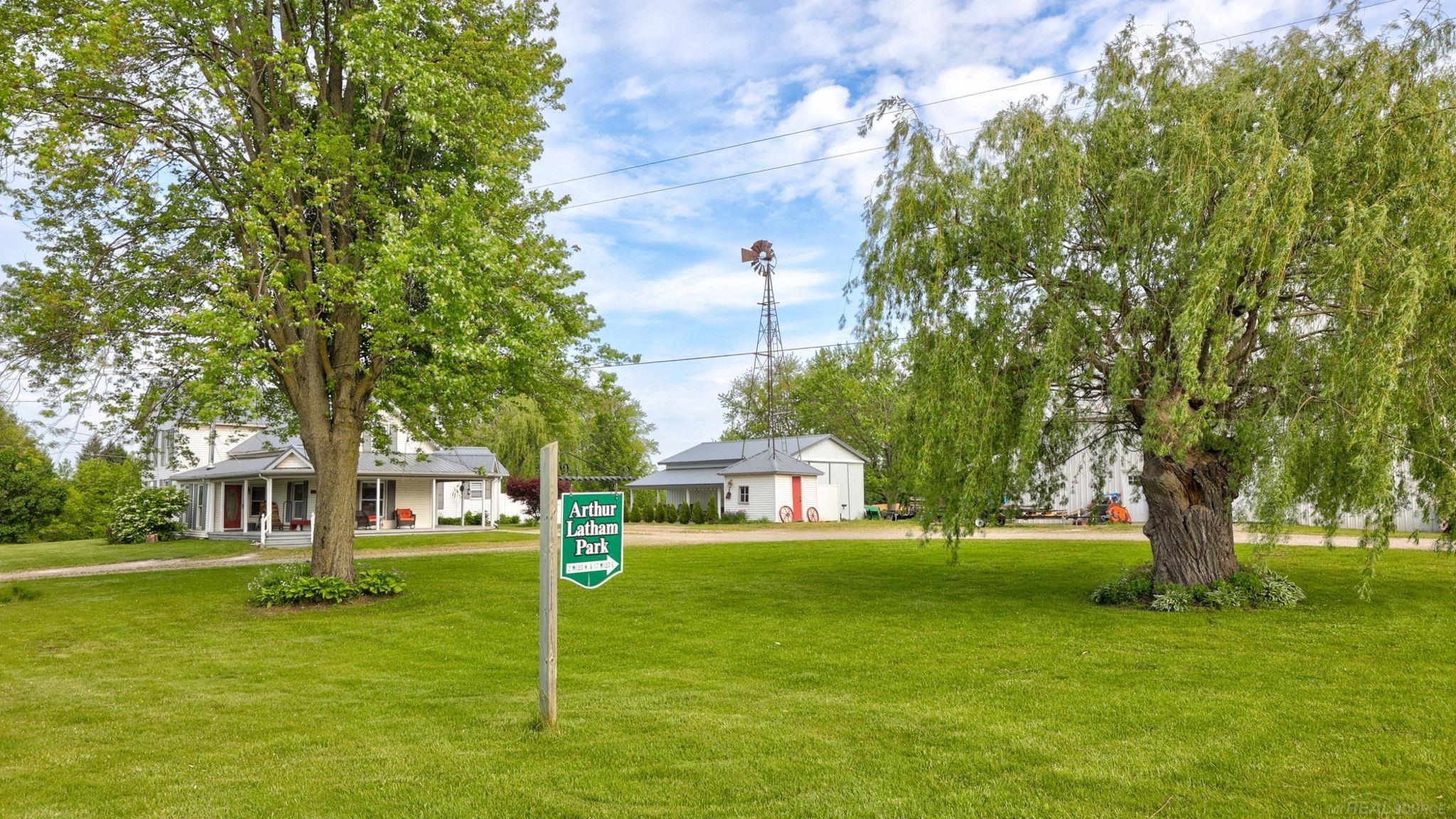 6014 Birch Run Road Millington, MI 48746 - Photo 5 of 71 50177010-3a5e60d5-47d4-401d-8b43-82dd72059652.JPG