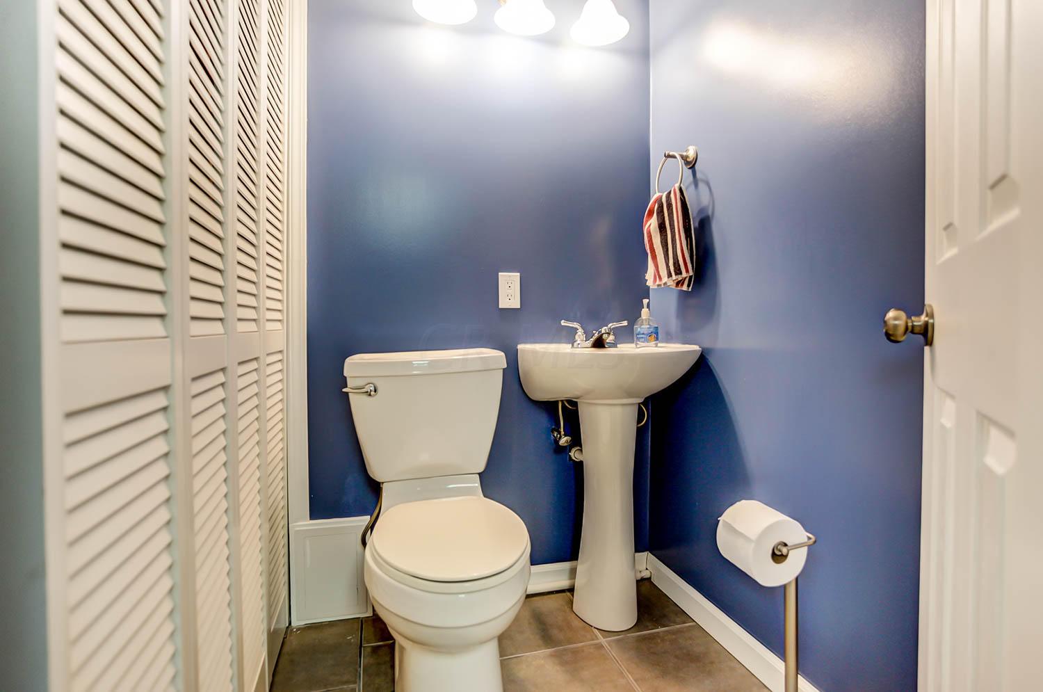 6210 Karl Road Columbus, OH 43229 - Photo 15 of 18 Gallery Image 15