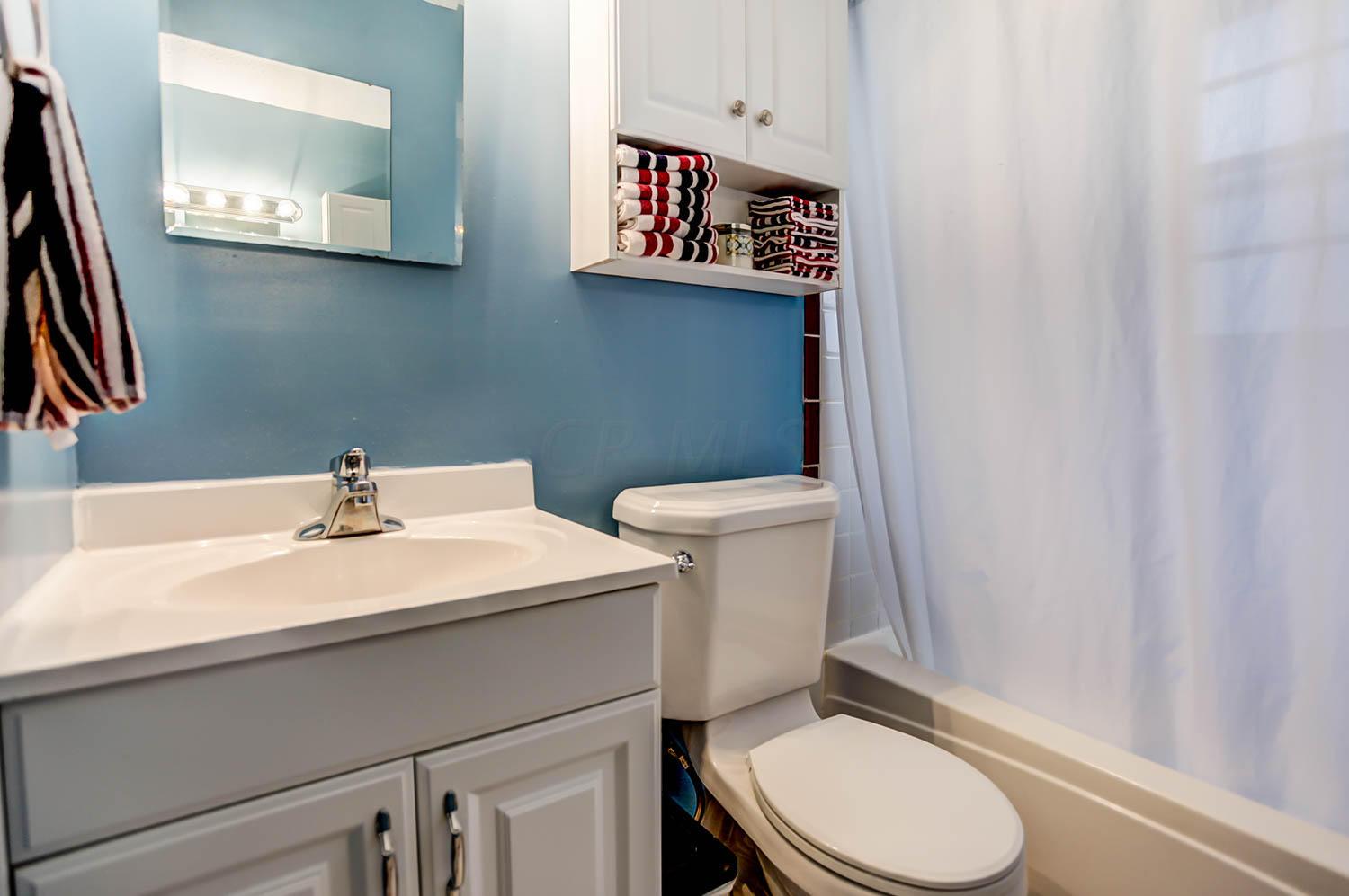6210 Karl Road Columbus, OH 43229 - Photo 7 of 18 Gallery Image 7
