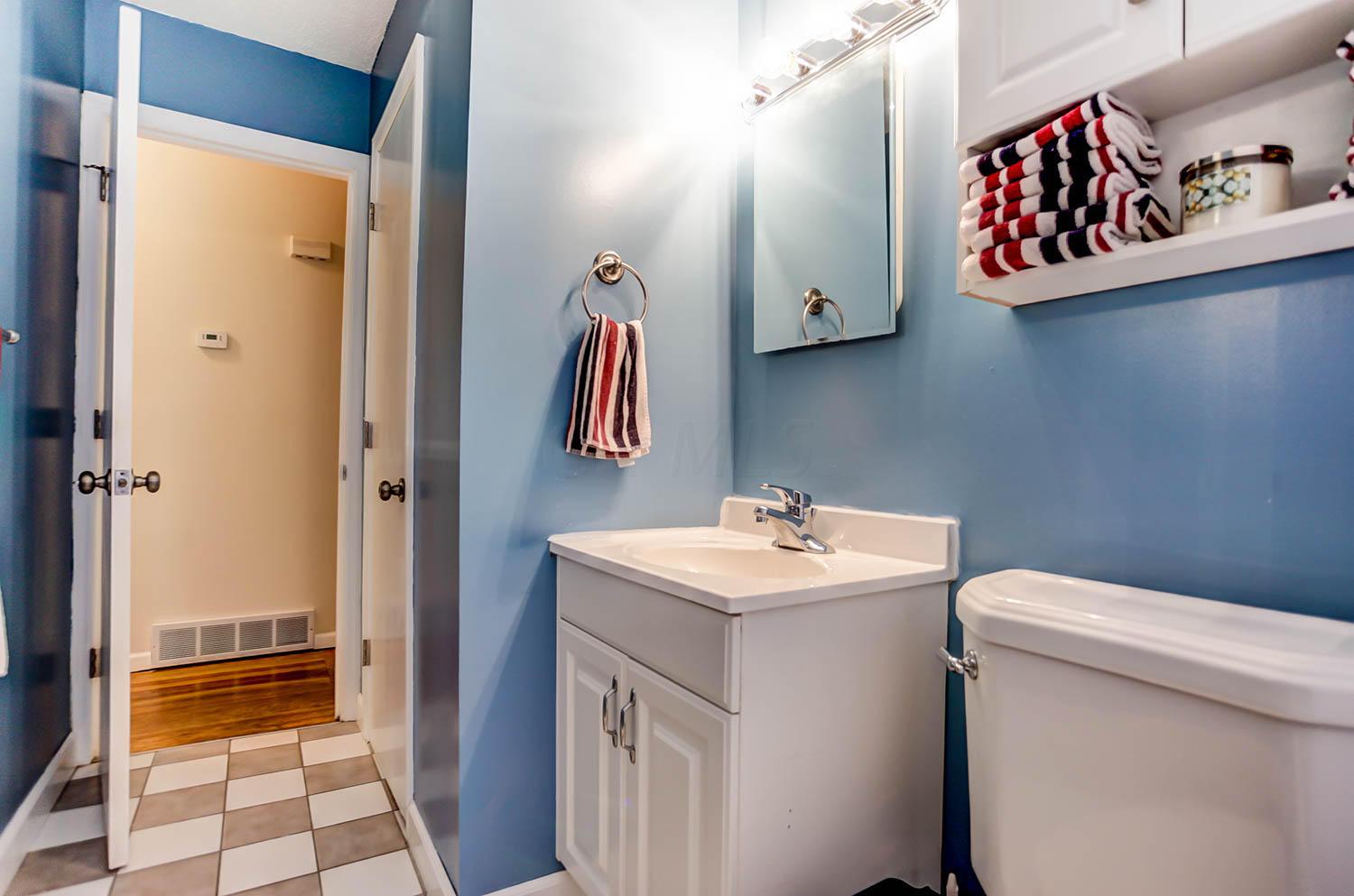 6210 Karl Road Columbus, OH 43229 - Photo 8 of 18 Gallery Image 8
