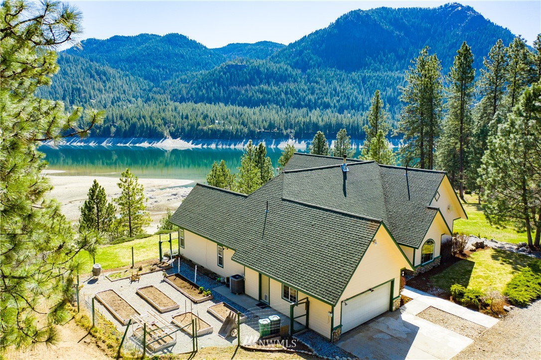 3293 China Bend Road Kettle Falls, WA 99141 - Photo 3 of 24 Gallery Image 3