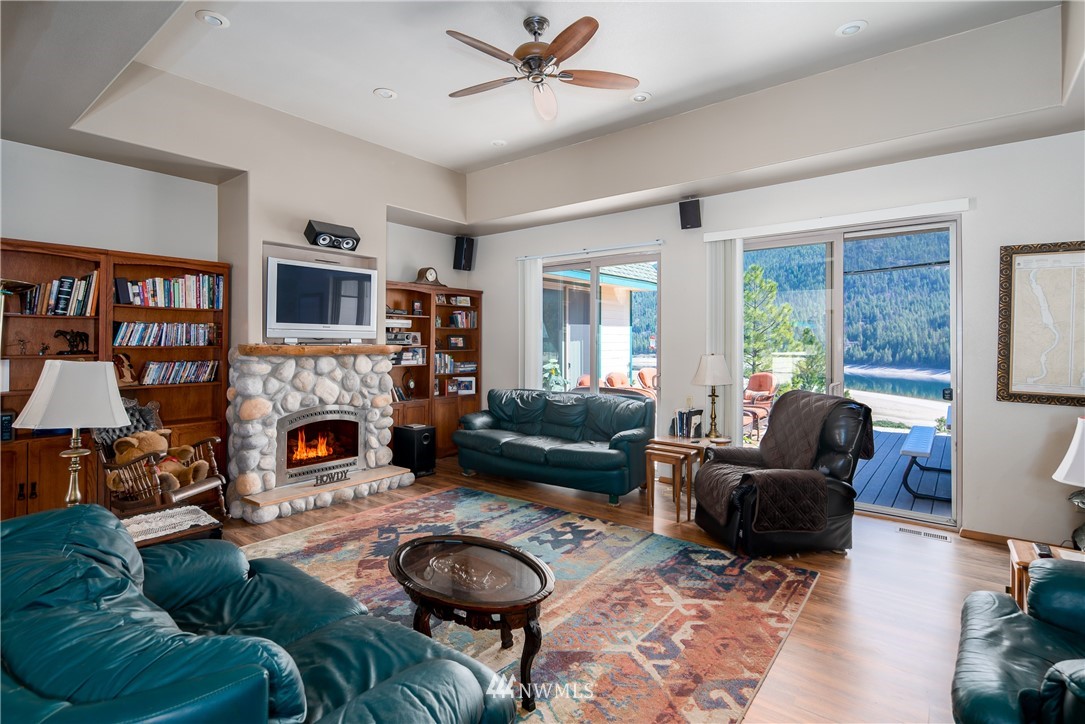 3293 China Bend Road Kettle Falls, WA 99141 - Photo 5 of 24 Gallery Image 5