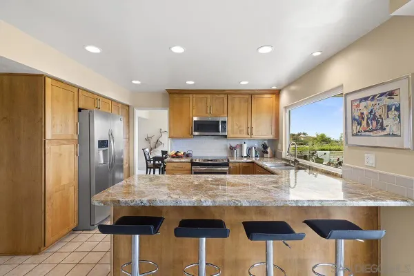 $6,750 | 1012 Santa Florencia, Solana Beach, CA 92075