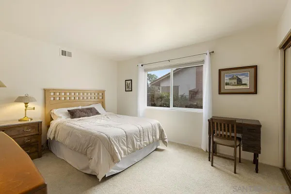 $6,750 | 1012 Santa Florencia, Solana Beach, CA 92075