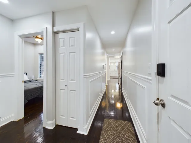 $2,500 | 5005 South Prairie Avenue, Unit 5005C, Chicago, IL 60615