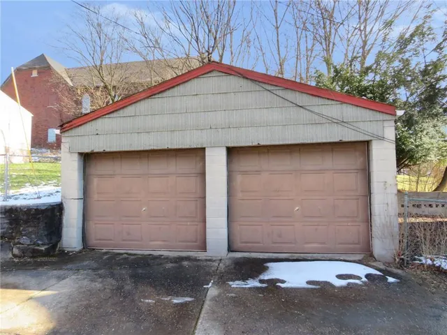 $29,950 | 1019 Maple Street, Pittsburgh, PA 15221