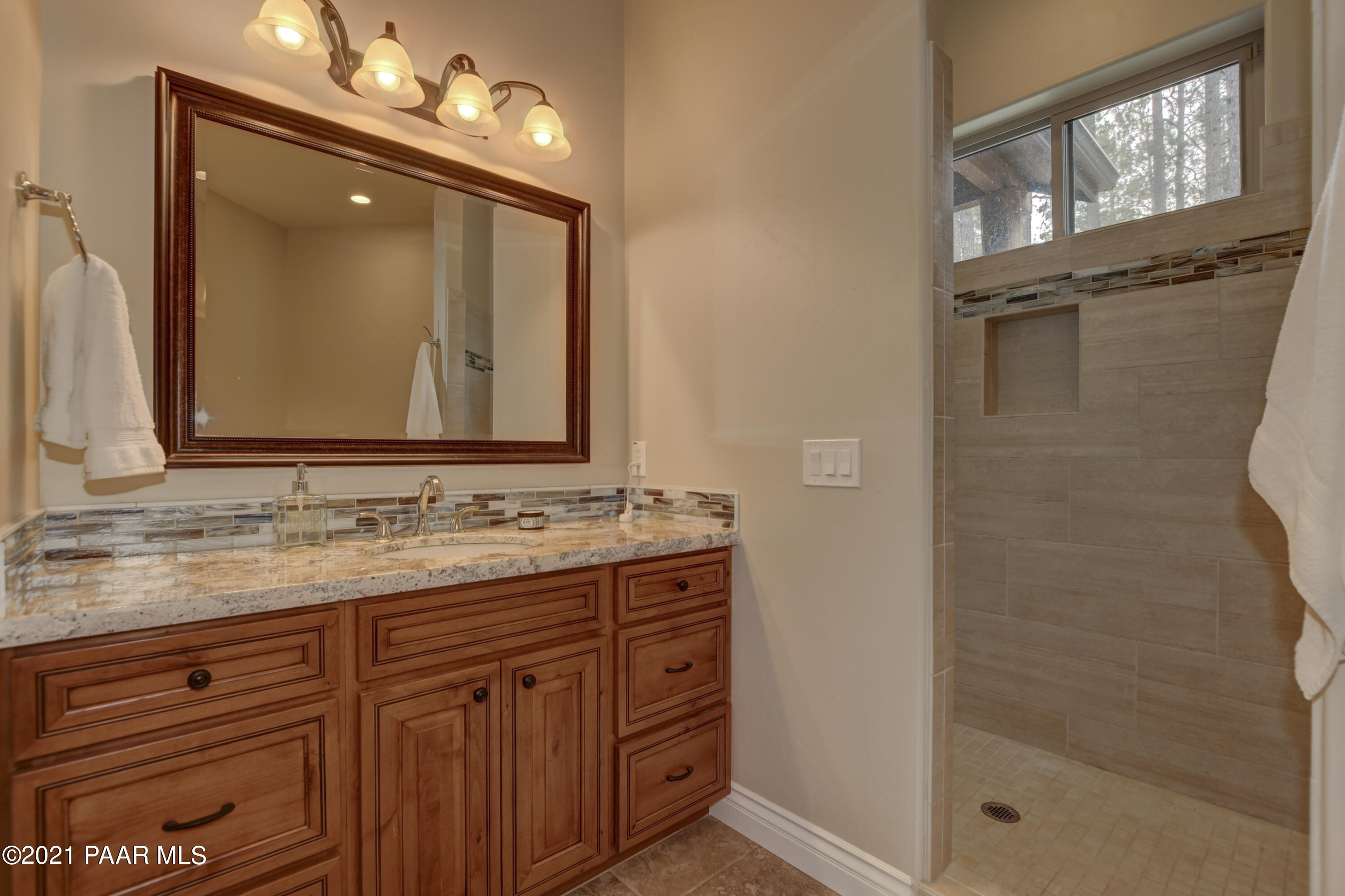 3295 East Walker Road Prescott, AZ 86303 - Photo 17 of 32 Master Bathroom 2