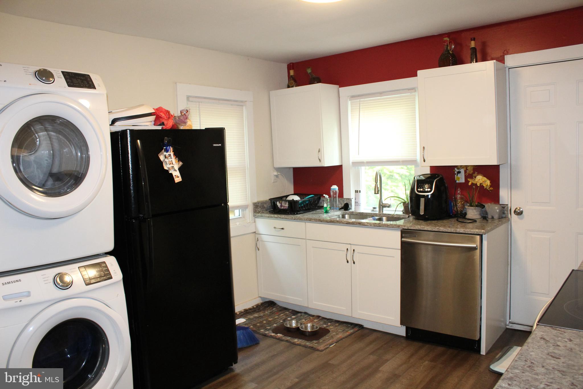 Kitchen with laundry