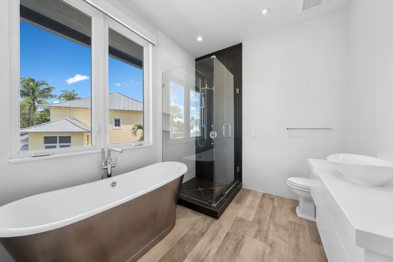 1900 Sabal Palm Drive Boca Raton, FL 33432 - Photo 32 of 74 032