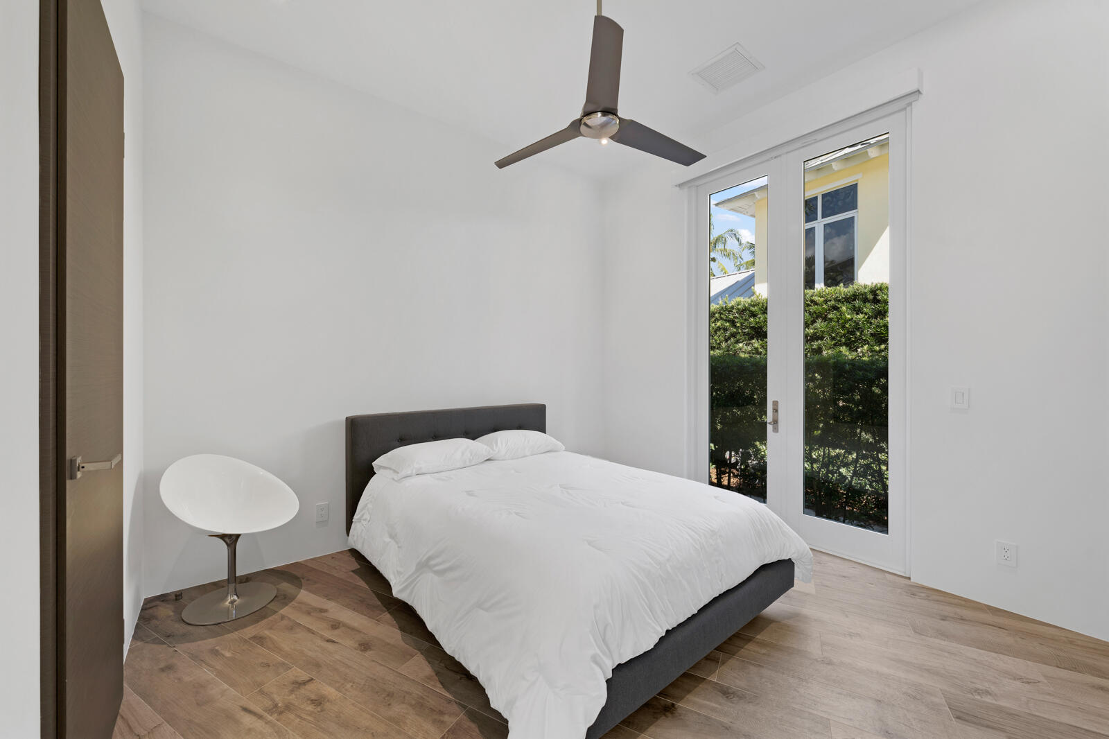 1900 Sabal Palm Drive Boca Raton, FL 33432 - Photo 39 of 74 038