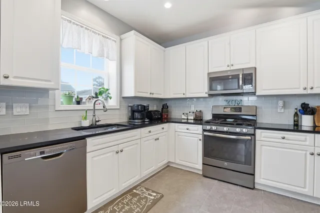 $469,000 | 136 Regent Avenue, Bluffton, SC 29910