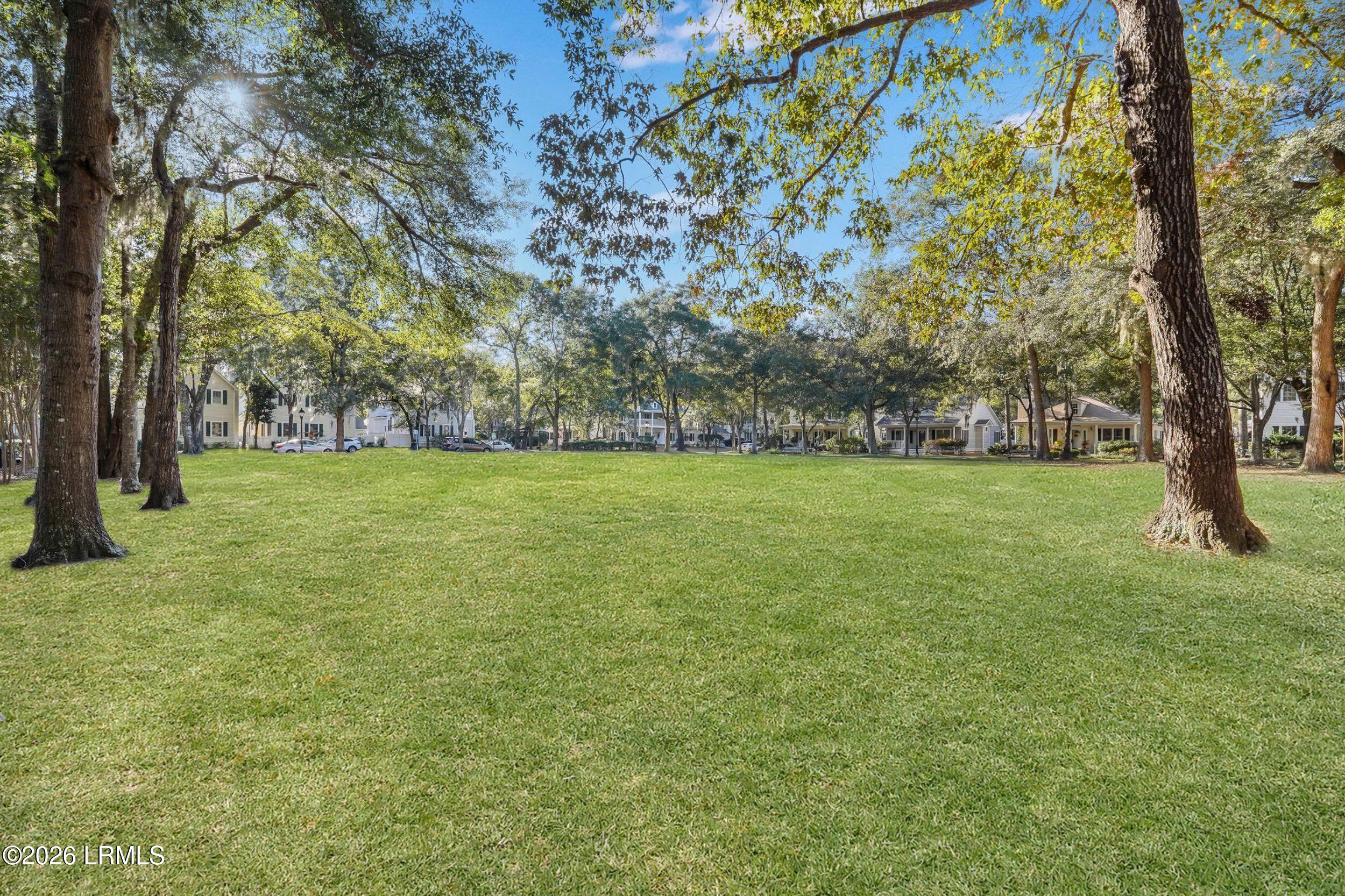 136 Regent Avenue Bluffton, SC 29910 - Photo 31 of 39 36_westbury park (2)