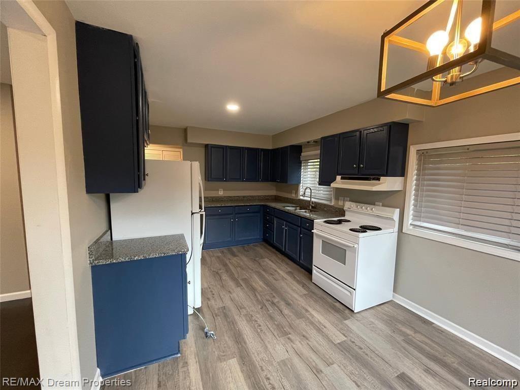 3424 Toepfer Road Warren, MI 48091 - Photo 4 of 14