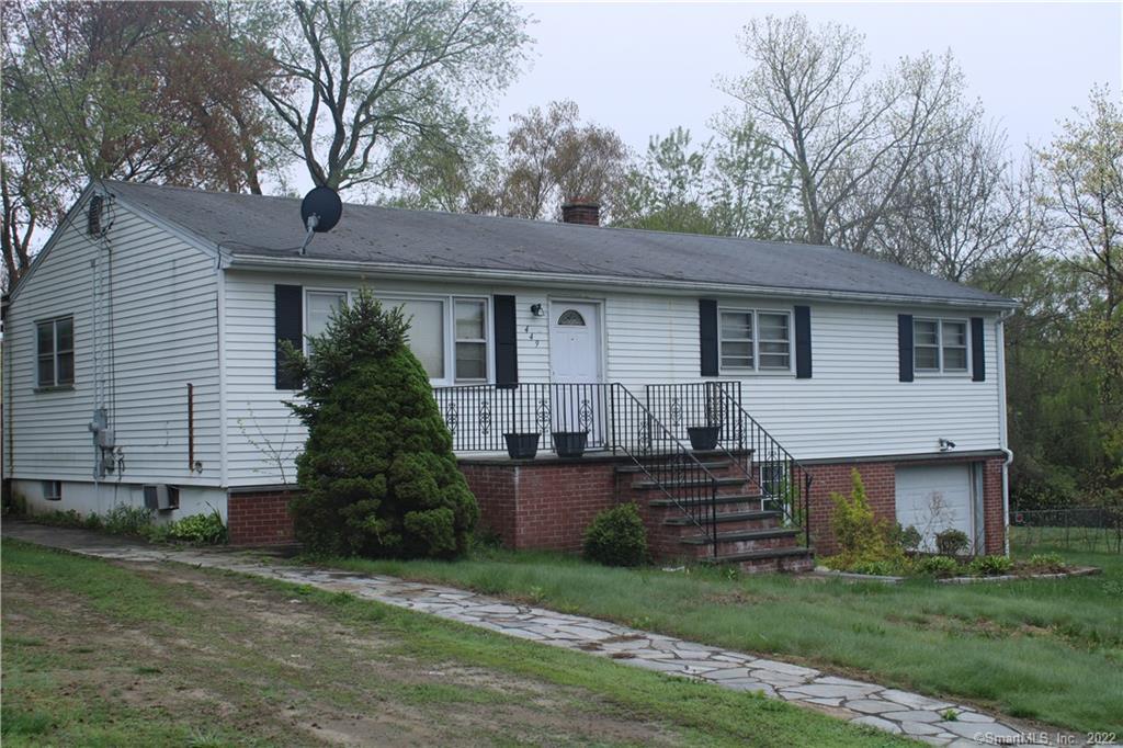 449 Como Avenue Waterbury, CT 06708 - Photo 1 of 1 Gallery Image 1