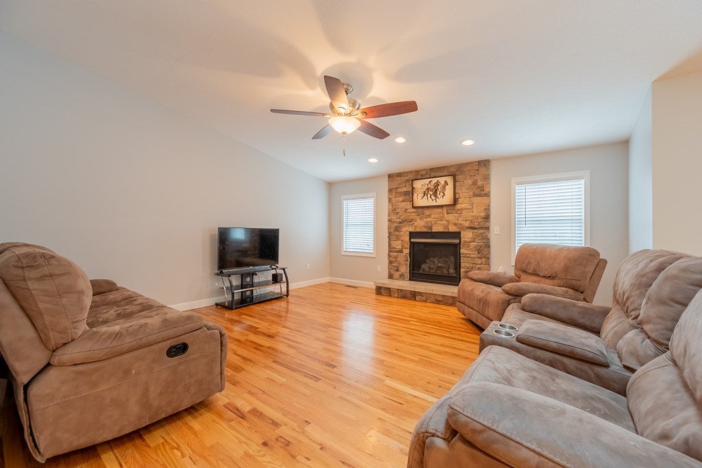 261 Millers Creek Road Max Meadows, VA 24360 - Photo 27 of 75 Gallery Image 27