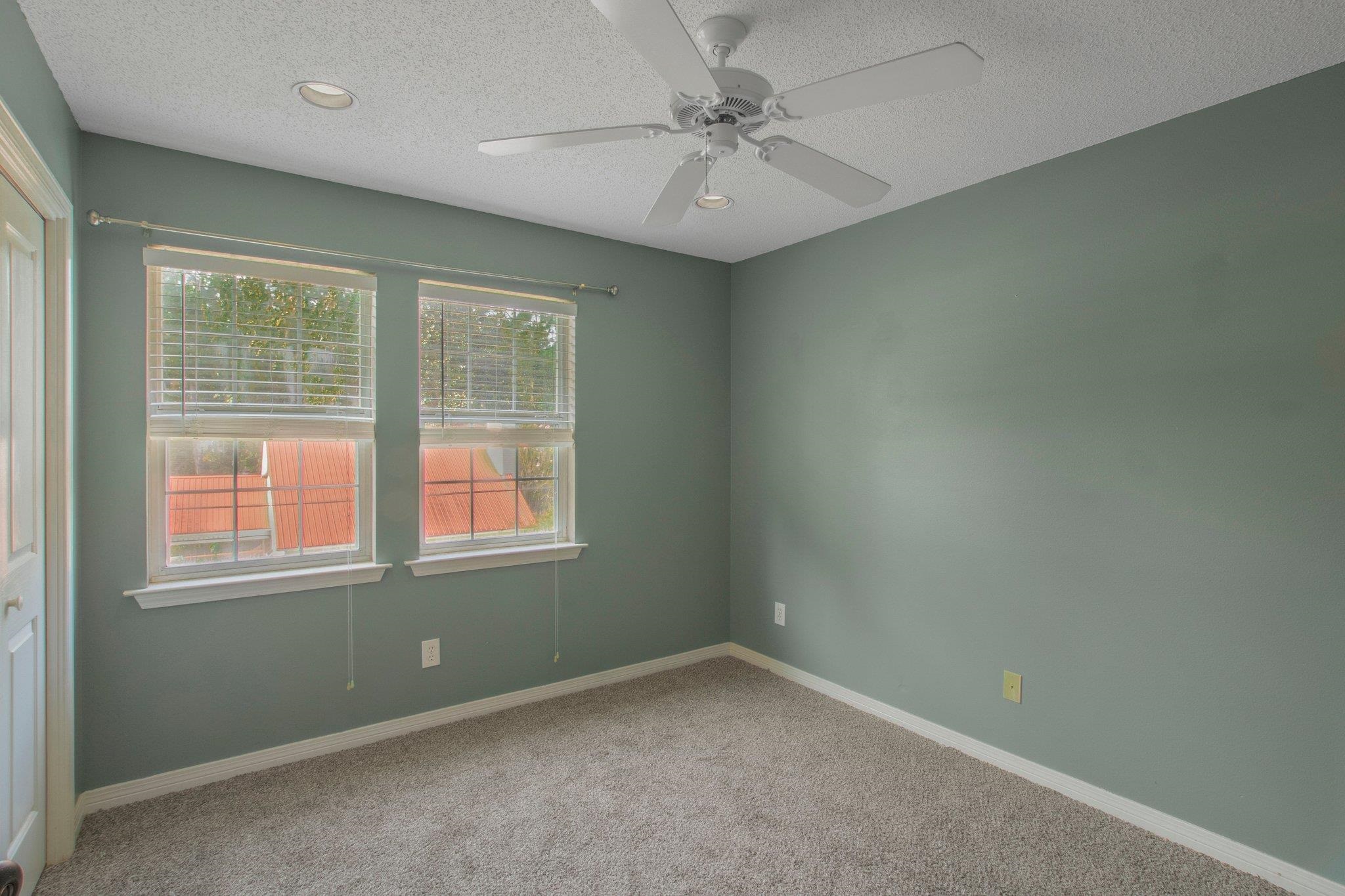 225 Bay Vw Drive Daphne, AL 36526 - Photo 23 of 38