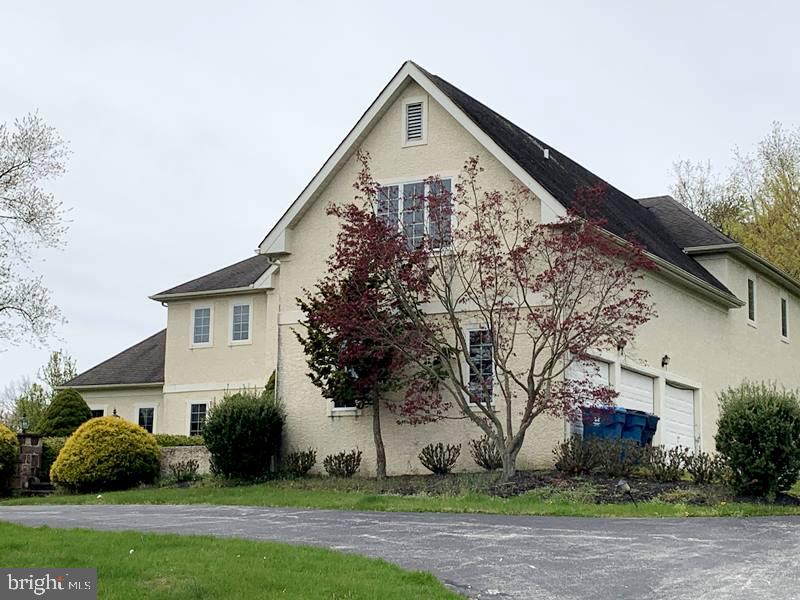 1625 Springhouse Road Chester Springs, PA 19425 - Photo 3 of 60 Gallery Image 3