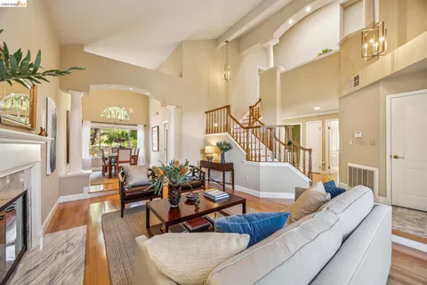 $949,000 | 5362 Saddleback Court, Richmond, CA 94803