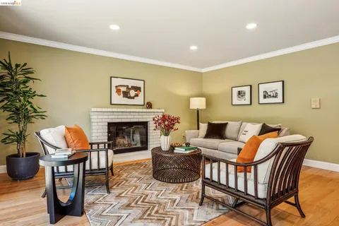 $949,000 | 5362 Saddleback Court, Richmond, CA 94803