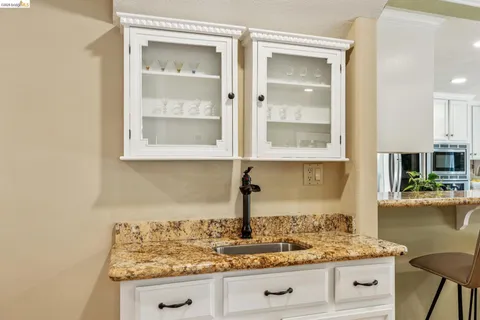 $949,000 | 5362 Saddleback Court, Richmond, CA 94803