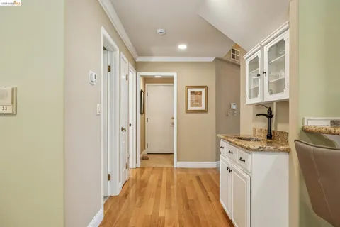 $949,000 | 5362 Saddleback Court, Richmond, CA 94803