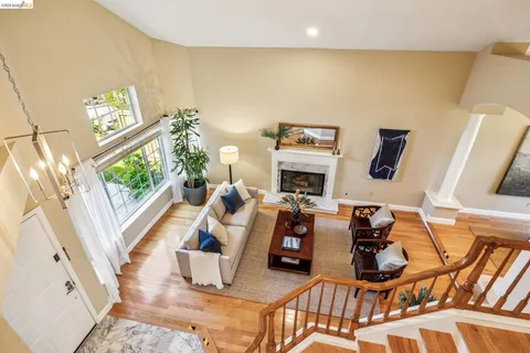 $949,000 | 5362 Saddleback Court, Richmond, CA 94803