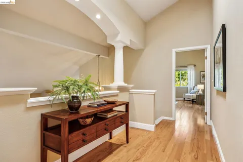 $949,000 | 5362 Saddleback Court, Richmond, CA 94803