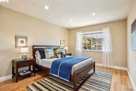 $949,000 | 5362 Saddleback Court, Richmond, CA 94803