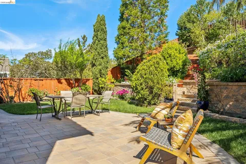 $949,000 | 5362 Saddleback Court, Richmond, CA 94803