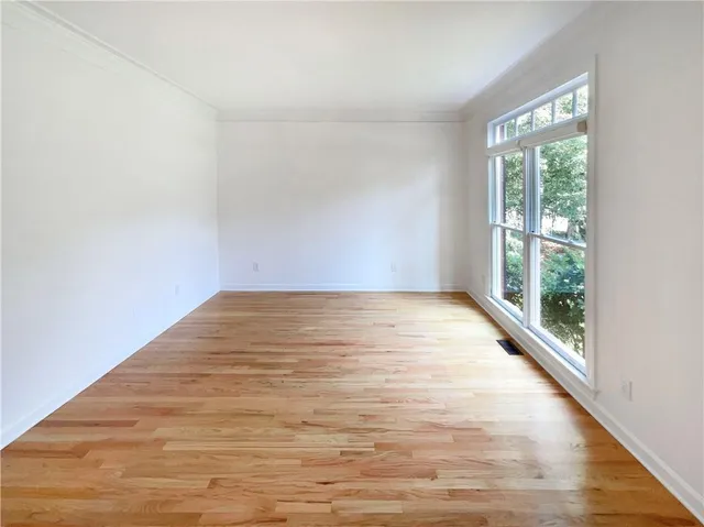 $900,000 | 1900 Chattahoochee Run Drive, Suwanee, GA 30024