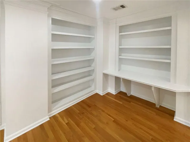 $900,000 | 1900 Chattahoochee Run Drive, Suwanee, GA 30024