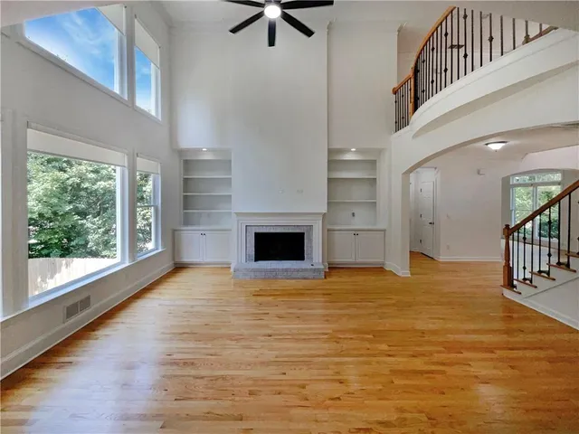 $900,000 | 1900 Chattahoochee Run Drive, Suwanee, GA 30024