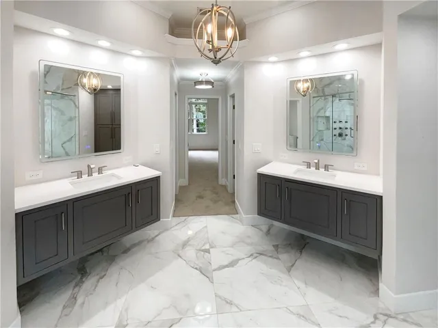 $900,000 | 1900 Chattahoochee Run Drive, Suwanee, GA 30024