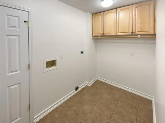 $900,000 | 1900 Chattahoochee Run Drive, Suwanee, GA 30024