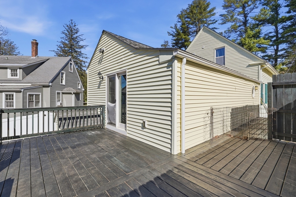 66 High Street Northbridge, MA 01588 - Photo 29 of 31