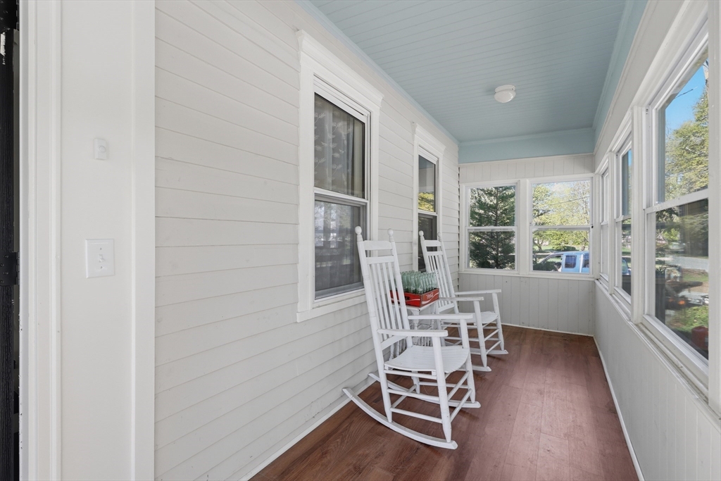 66 High Street Northbridge, MA 01588 - Photo 4 of 31
