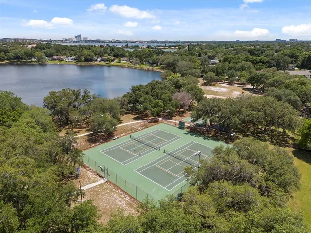 a view of a tennis court