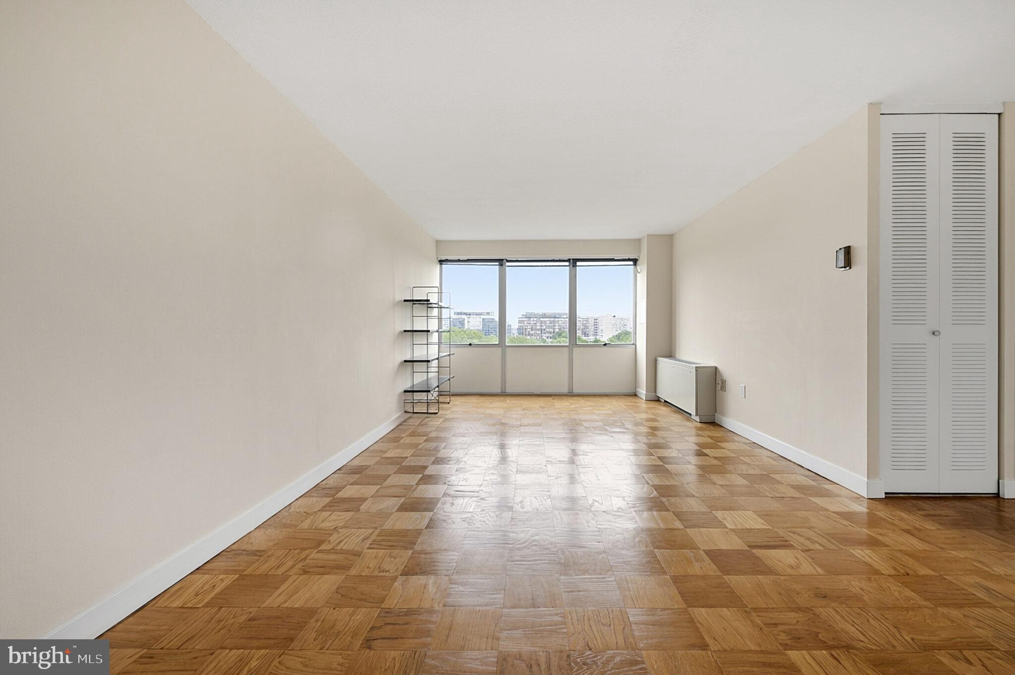 1301 Delaware Avenue Southwest, Unit 812 Washington, DC 20024 - Photo 12 of 89