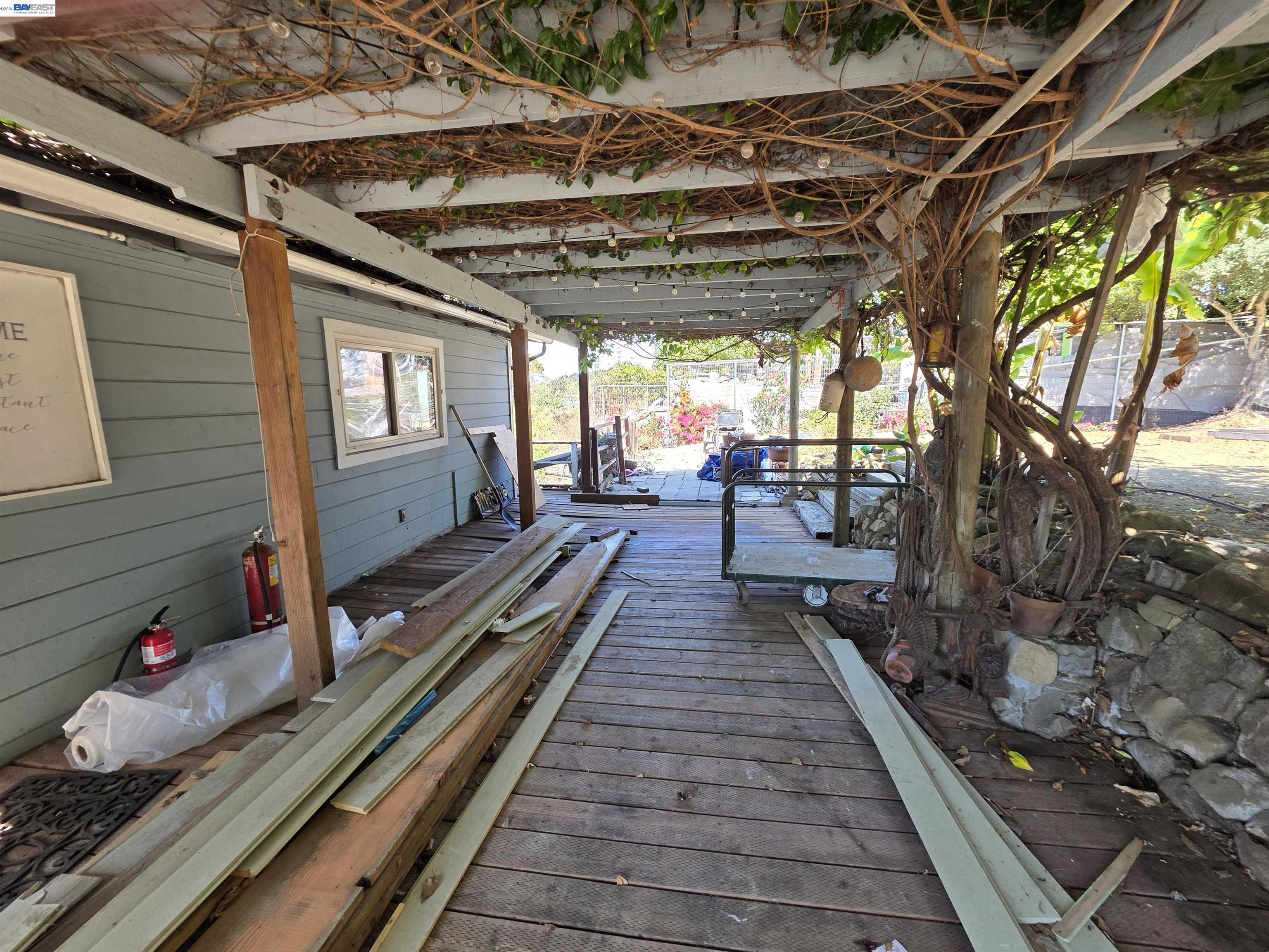 40 Sandy Beach Road Vallejo, CA 94590 - Photo 7 of 10 a sitting area with lots of wooden floor