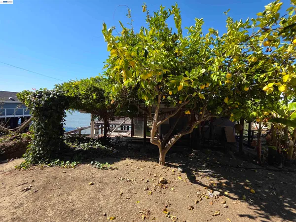 $509,000 | 40 Sandy Beach Road, Vallejo, CA 94590