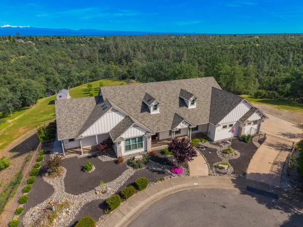 $1,275,000 | 2395 Dartmouth Drive, Redding, CA 96001