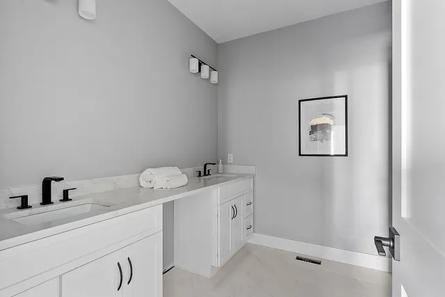 $750,000 | 24 Palmetto Drive, Unit 24, Bellingham, MA 02019