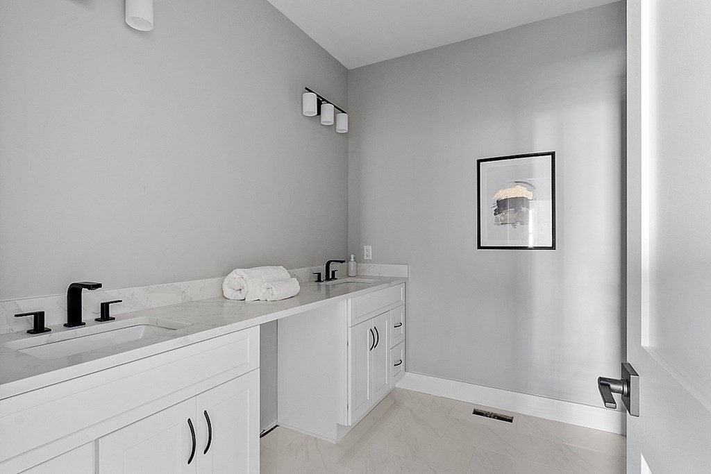 24 Palmetto Drive, Unit 24 Bellingham, MA 02019 - Photo 7 of 14