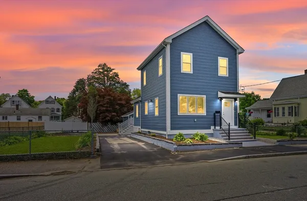 $699,900 | 24 Cottage Street, Taunton, MA 02780