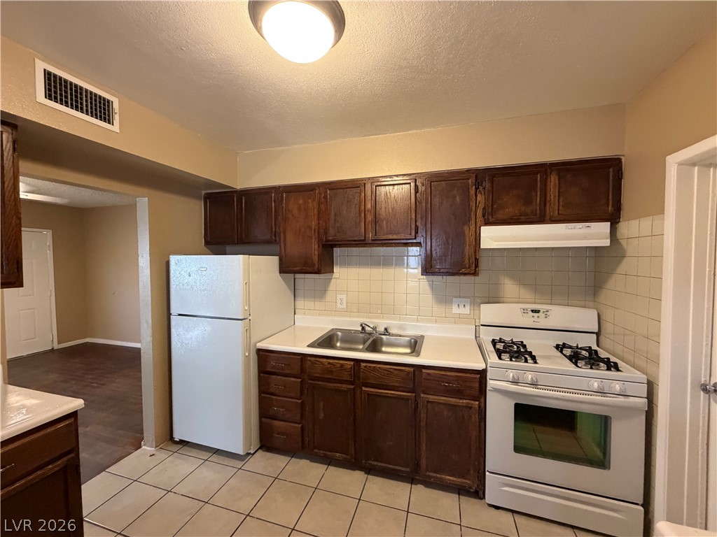 110 Silver Street Henderson, NV 89015 - Photo 14 of 45