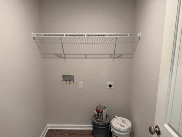 4214 Riley Creek Road Normandy, TN 37360 - Photo 19 of 46 a bathroom with a white bath tub and a toilet