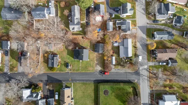 $325,000 | 9 Franklin Street, Rockland, ME 04841