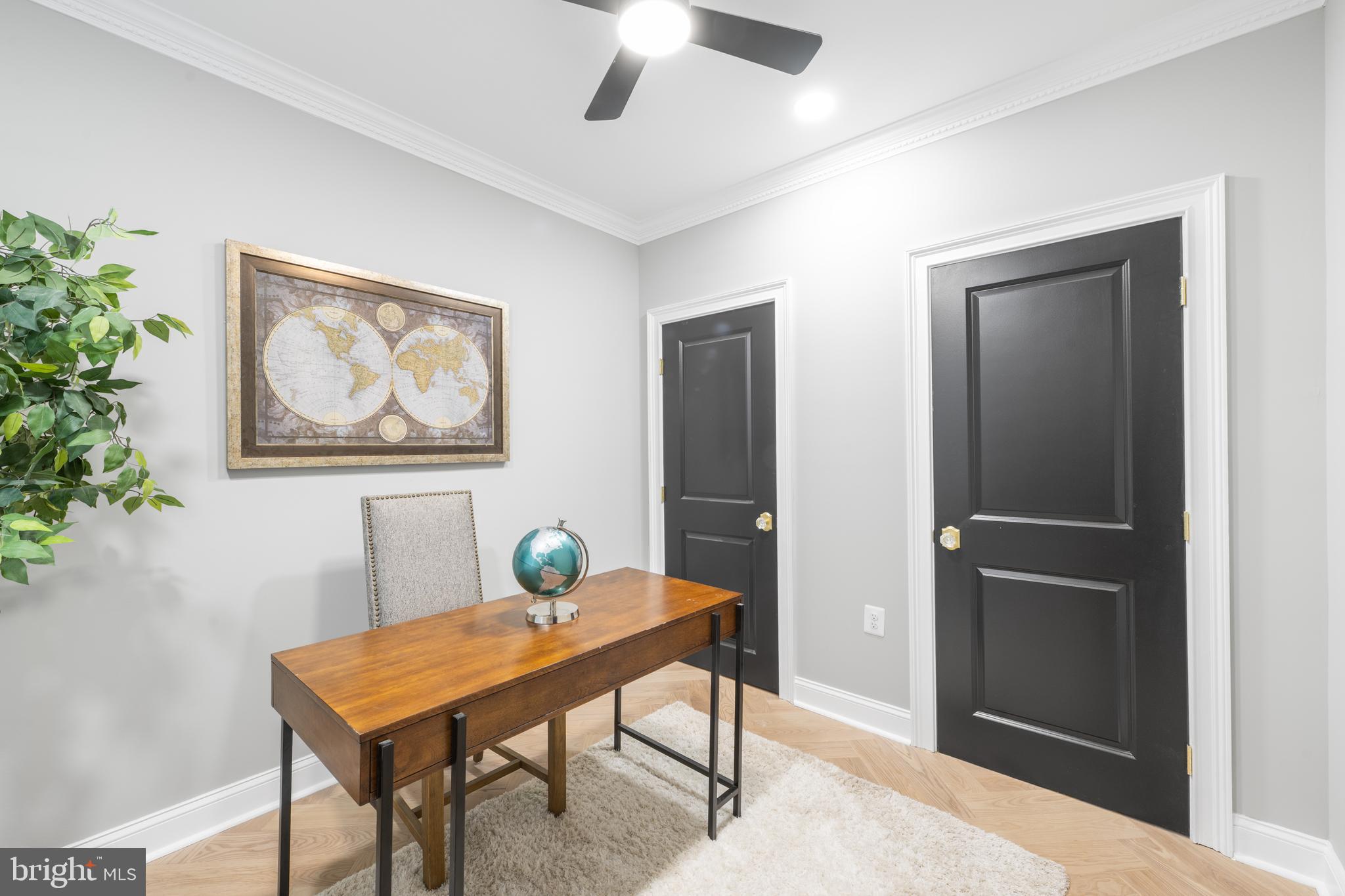 422 11th Street Southeast Washington, DC 20003 - Photo 31 of 51 Middle bedroom