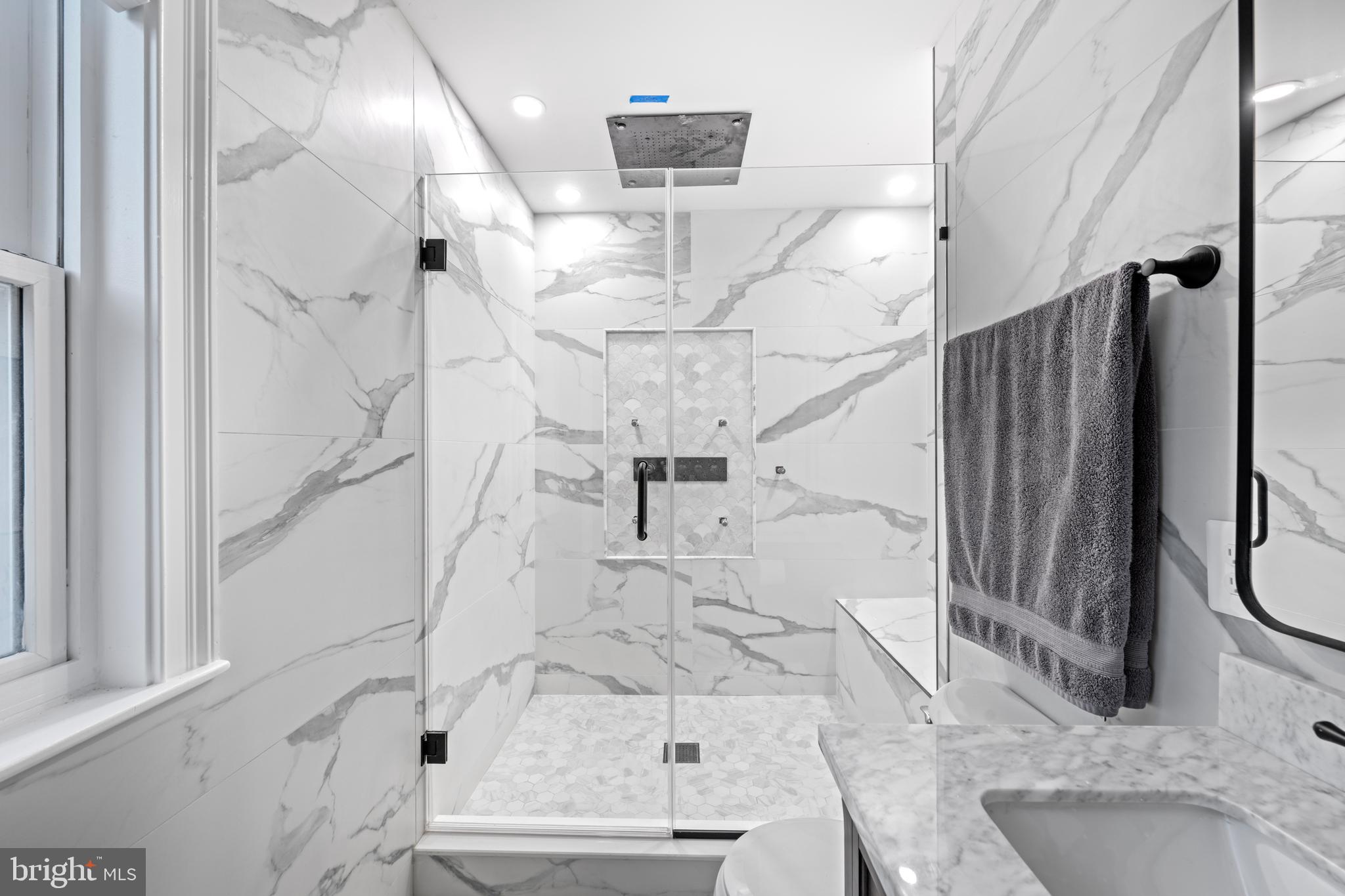 422 11th Street Southeast Washington, DC 20003 - Photo 39 of 51 Body sprays and rain shower